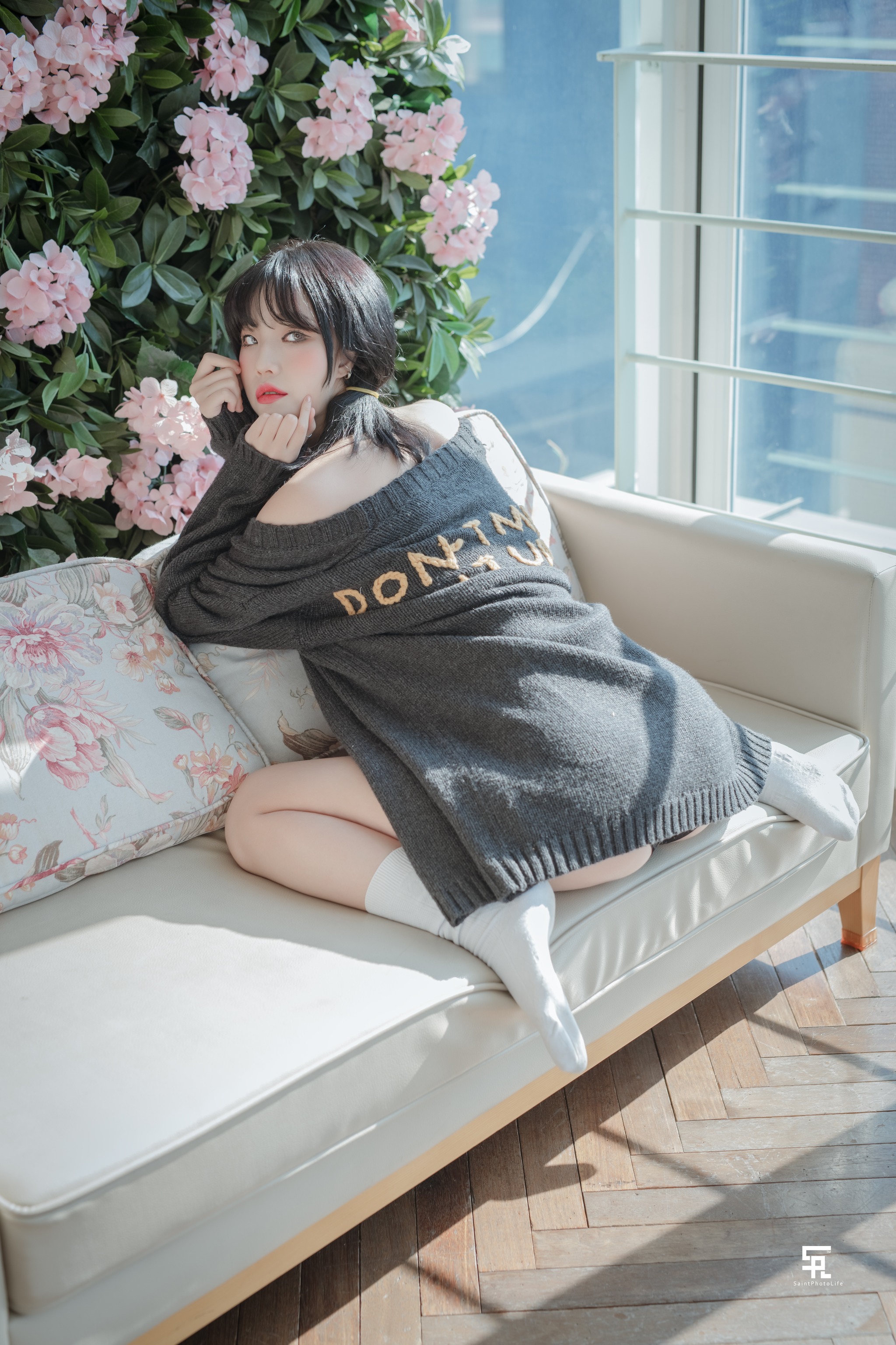 Yuna (윤아) - NO.008 [SAINT Photolife] BLOOM Vol.01 [52P]-XikXak